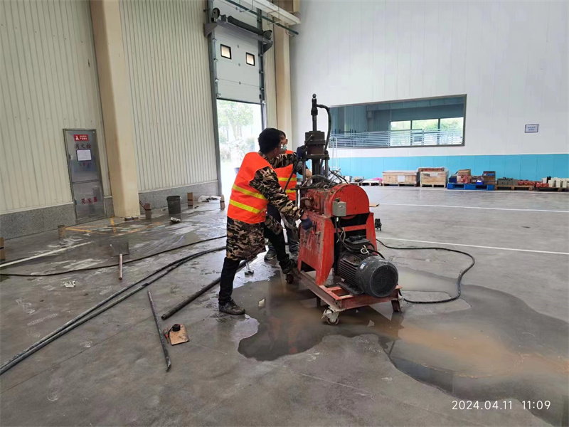 疏附厂房地面下沉塌陷注浆加固施工